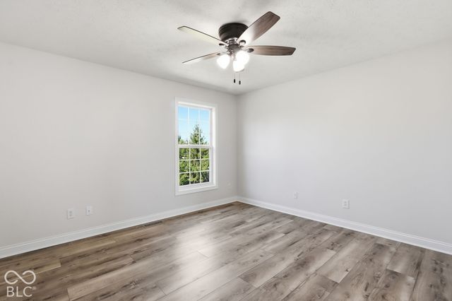 12558 Talon Crest Drive, Fishers, IN 46037