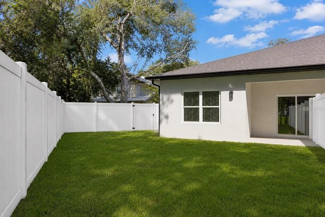 1108 OREGON AVENUE, St Cloud, FL 34769