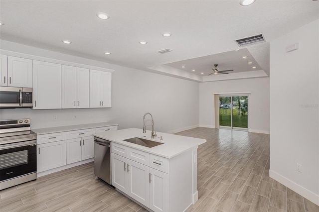 1108 OREGON AVENUE, St Cloud, FL 34769