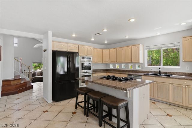 2218 Alanhurst Drive, Henderson, NV 89052