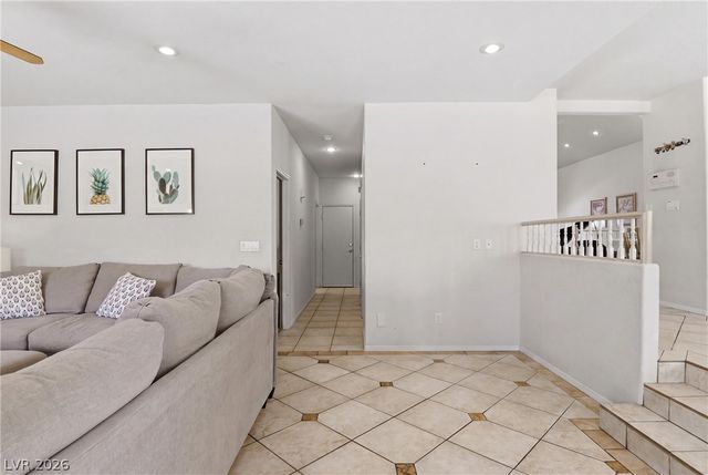 2218 Alanhurst Drive, Henderson, NV 89052