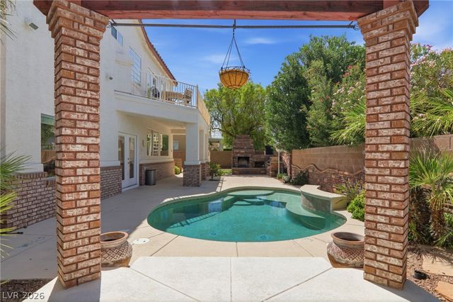 2218 Alanhurst Drive, Henderson, NV 89052