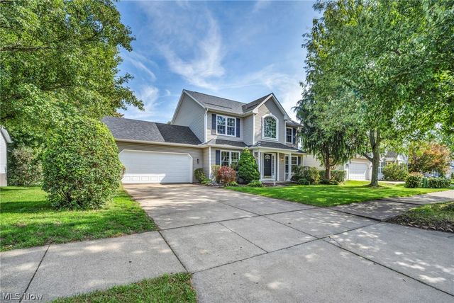 2573 Stonecreek Drive, Akron, OH 44320