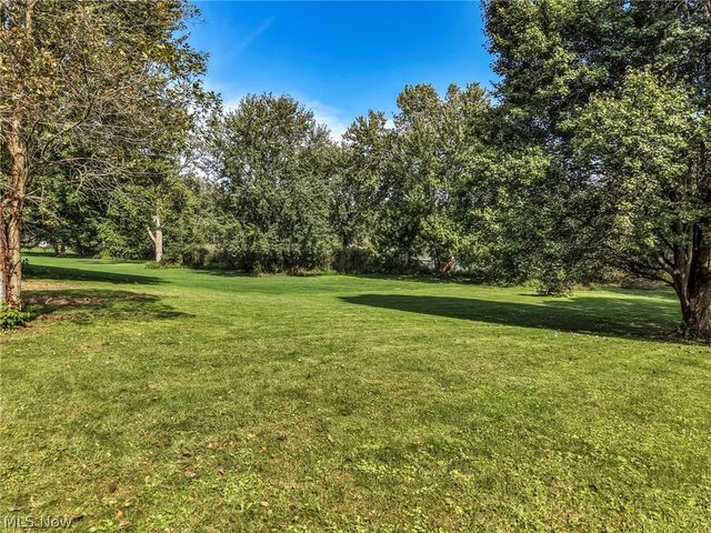 2573 Stonecreek Drive, Akron, OH 44320