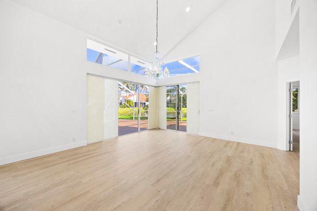 17192 Newport Club Drive, Boca Raton, FL 33496