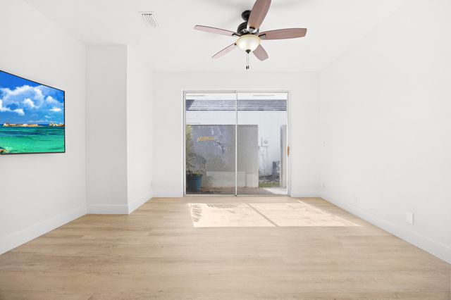 17192 Newport Club Drive, Boca Raton, FL 33496