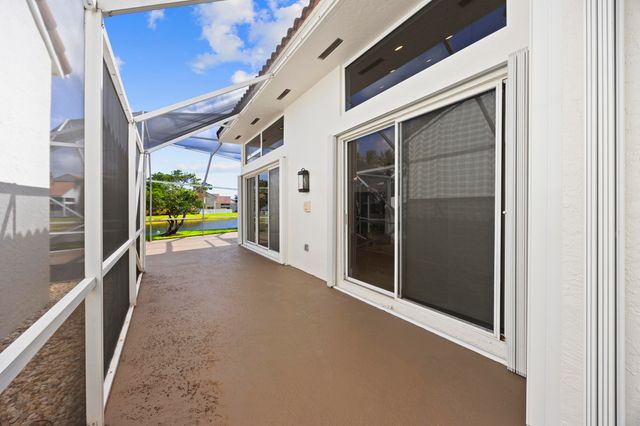 17192 Newport Club Drive, Boca Raton, FL 33496