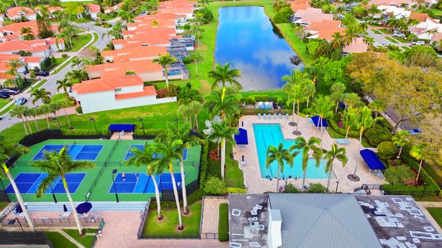 17192 Newport Club Drive, Boca Raton, FL 33496