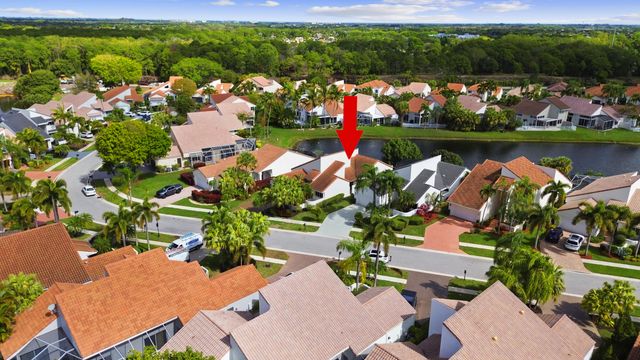 17192 Newport Club Drive, Boca Raton, FL 33496