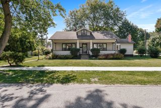 419 Jefferson Avenue, Chesterton, IN 46304
