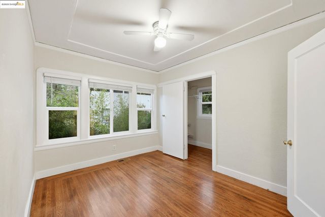 2430 27th Ave Unit D, Oakland, CA 94601