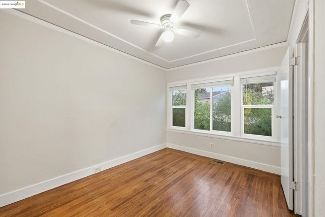 2430 27th Ave Unit D, Oakland, CA 94601