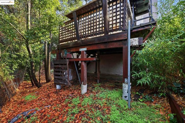 2430 27th Ave Unit D, Oakland, CA 94601