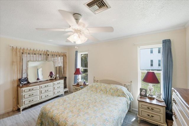 6531 SE Federal Highway SE Q108, Stuart, FL 34997