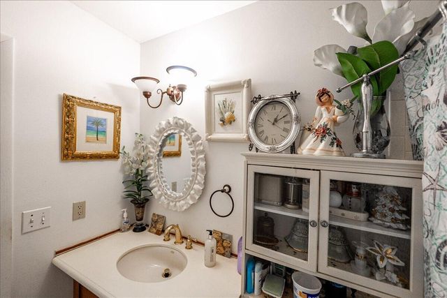 6531 SE Federal Highway SE Q108, Stuart, FL 34997