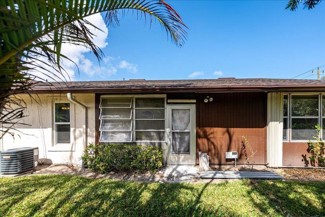 6531 SE Federal Highway SE Q108, Stuart, FL 34997