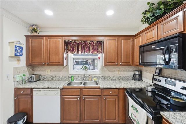 6531 SE Federal Highway SE Q108, Stuart, FL 34997