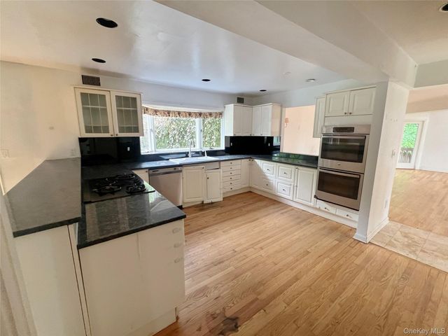 160 South Conger Avenue, Congers, NY 10920