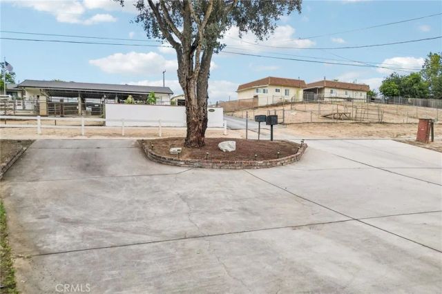 2448 Corona, Norco, CA 92860