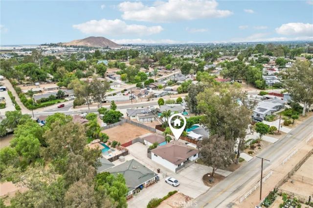 2448 Corona, Norco, CA 92860