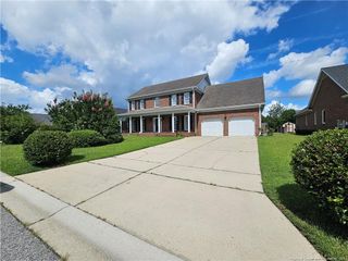 217 St Thomas Road, Fayetteville, NC 28311