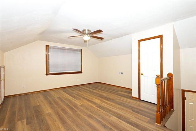 1008 Hollins College CT, Virginia Beach, VA 23455