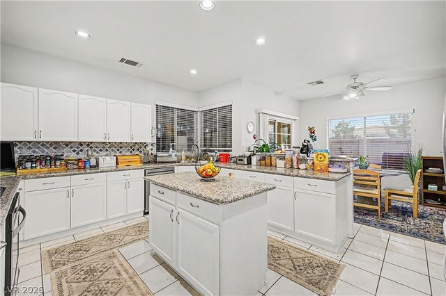 7741 Crenshaw Way, Las Vegas, NV 89129
