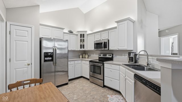 11523 Winding Wood Drive, Indianapolis, IN 46235