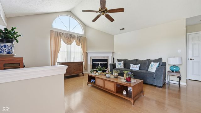 11523 Winding Wood Drive, Indianapolis, IN 46235
