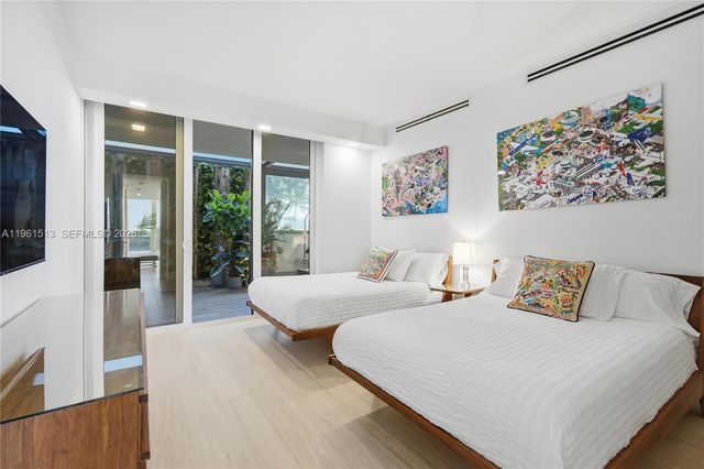 1000 Venetian Way 403, Miami Beach, FL 33139