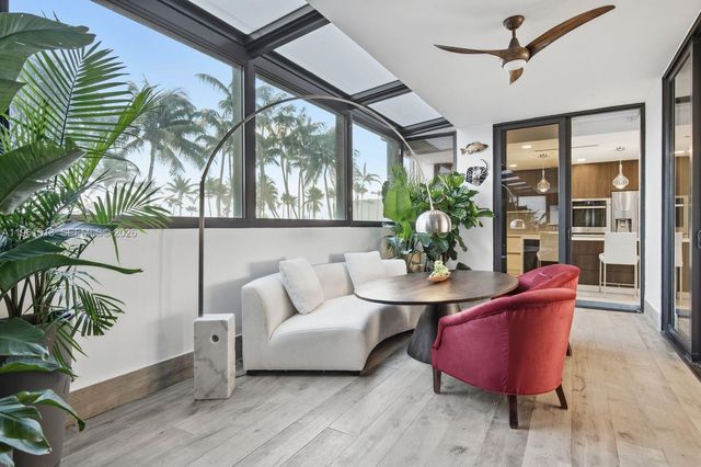 1000 Venetian Way 403, Miami Beach, FL 33139