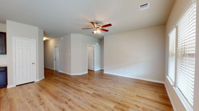 227 Water Well RD, Burnet, TX 78611