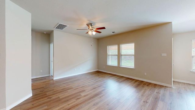 227 Water Well RD, Burnet, TX 78611