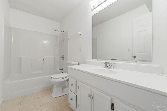 11441 Clear Creek Dr, Pensacola, FL 32514