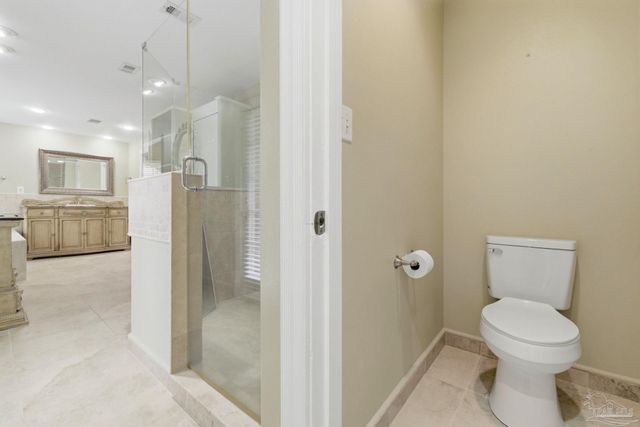 11441 Clear Creek Dr, Pensacola, FL 32514