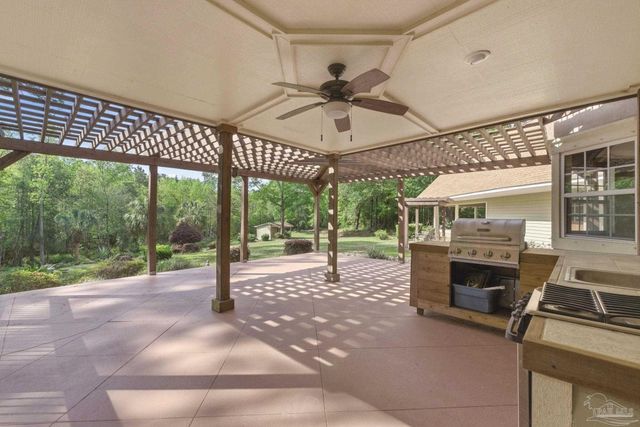 11441 Clear Creek Dr, Pensacola, FL 32514