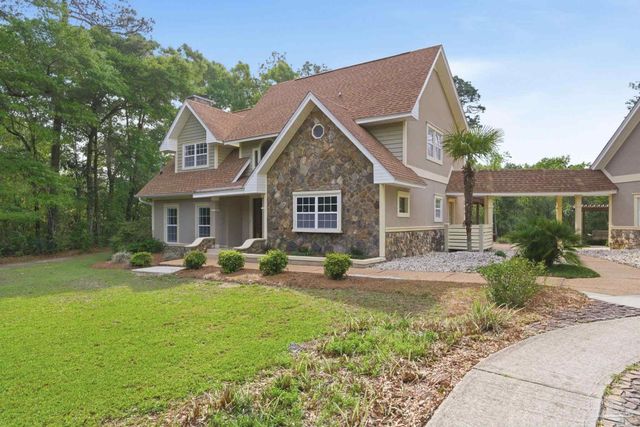11441 Clear Creek Dr, Pensacola, FL 32514