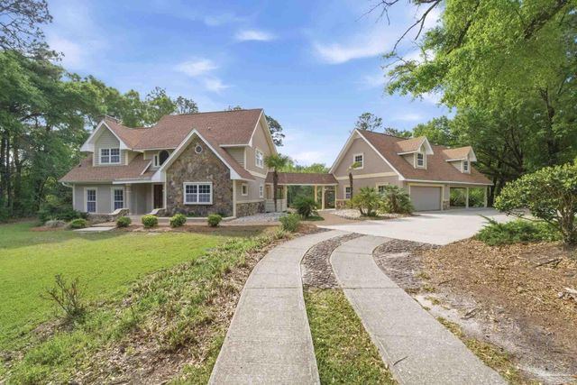 11441 Clear Creek Dr, Pensacola, FL 32514