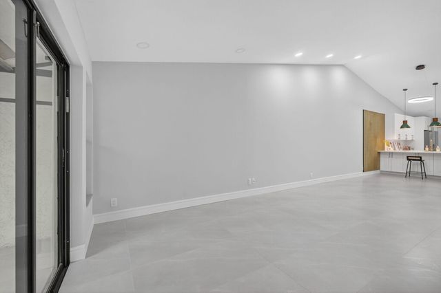 10924 Roebelini Palm Court, Boynton Beach, FL 33437