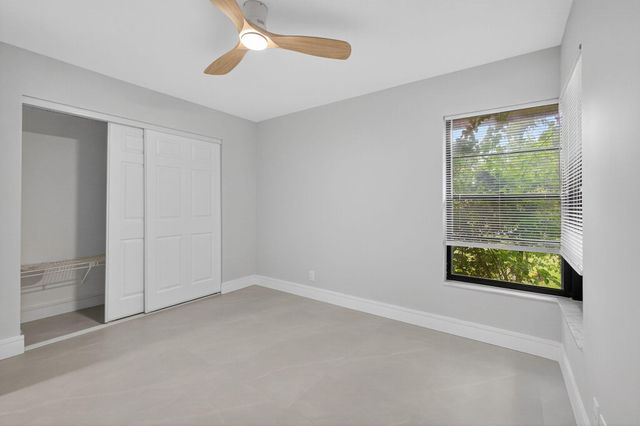 10924 Roebelini Palm Court, Boynton Beach, FL 33437