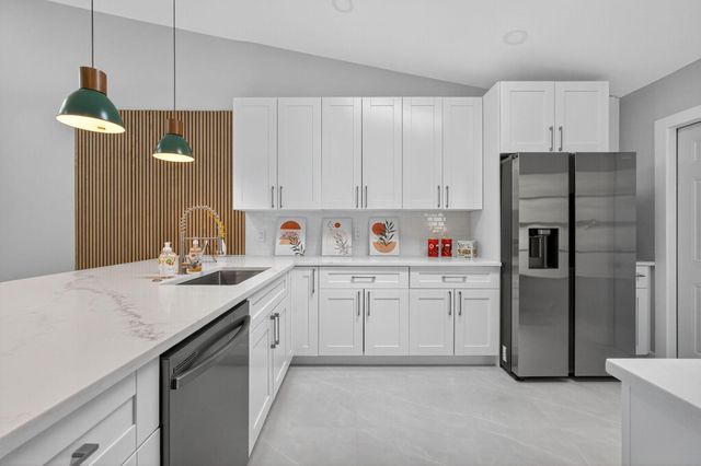 10924 Roebelini Palm Court, Boynton Beach, FL 33437