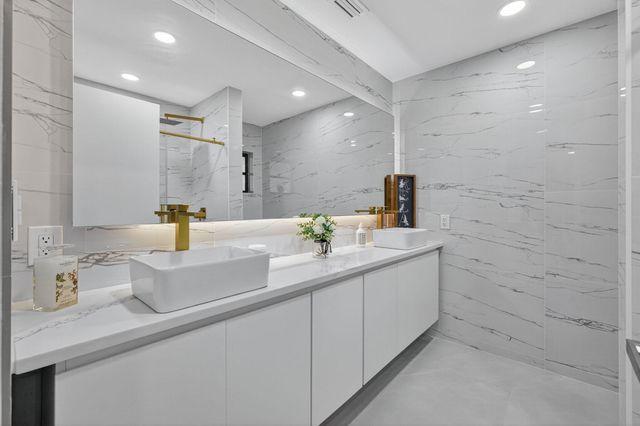 10924 Roebelini Palm Court, Boynton Beach, FL 33437