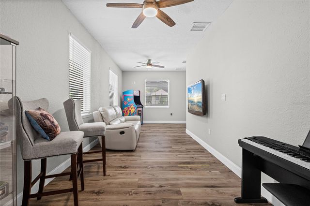 15410 21ST AVENUE E, Bradenton, FL 34212