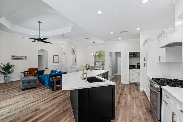 15410 21ST AVENUE E, Bradenton, FL 34212