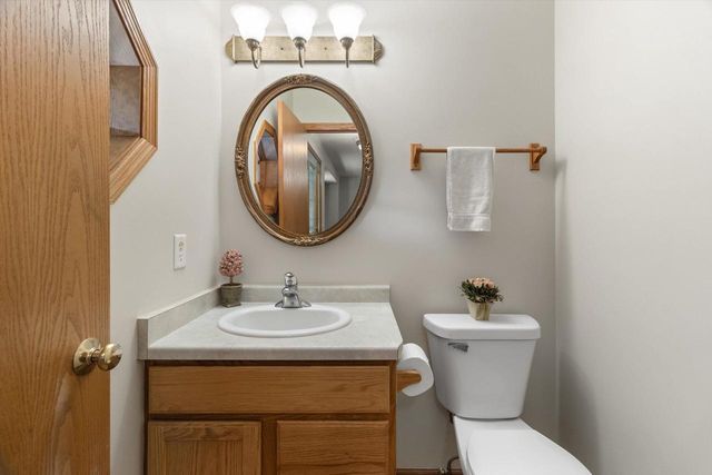 203 Maria Lane, Cottage Grove, WI 53527