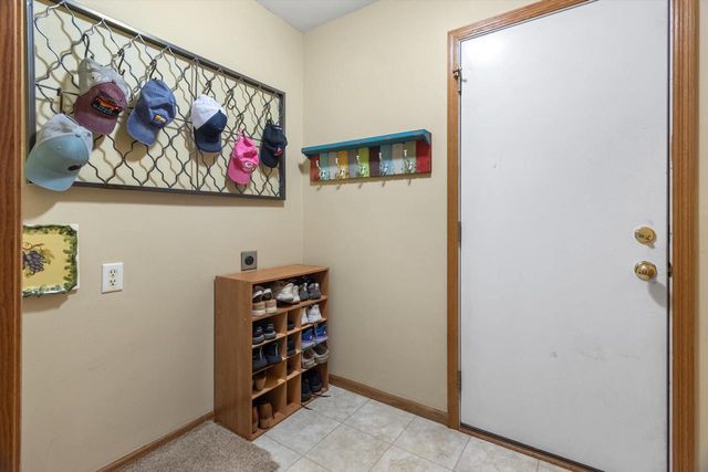 203 Maria Lane, Cottage Grove, WI 53527