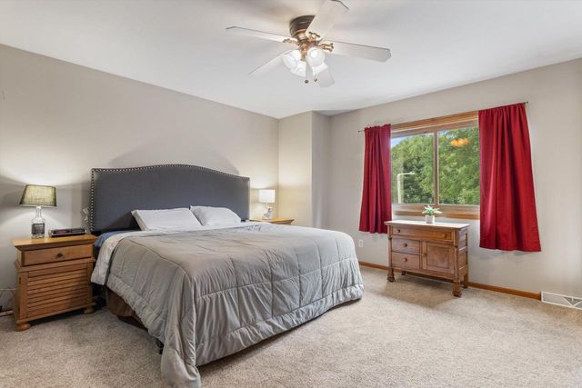 203 Maria Lane, Cottage Grove, WI 53527