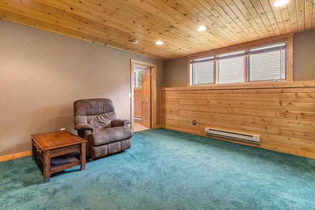 203 Maria Lane, Cottage Grove, WI 53527