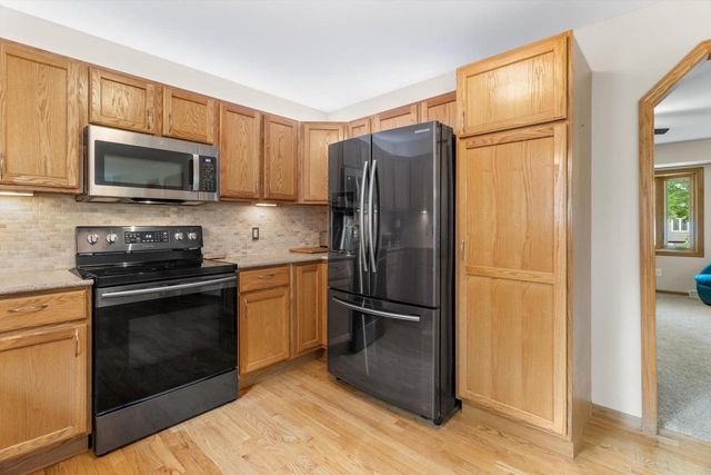 203 Maria Lane, Cottage Grove, WI 53527