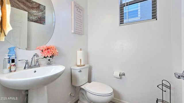 4242 S 58TH Drive, Phoenix, AZ 85043